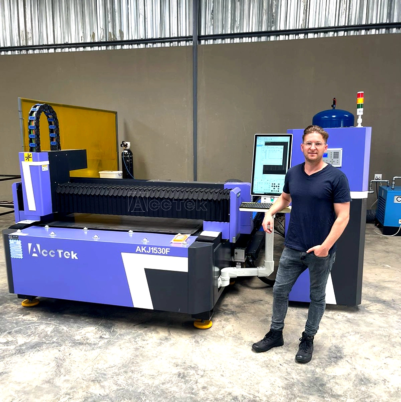 Industrial ACCTEK Factory 3000 - Industrial Laser Machine Price recension och pris